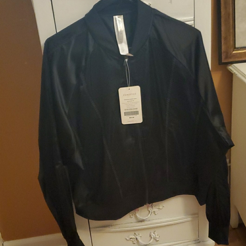 NWT Fabletics Tori Woven Bomber Jacket